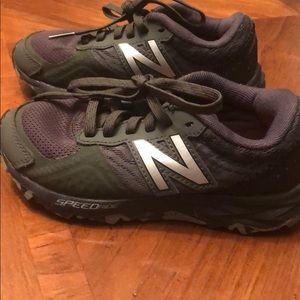 New Balance Tennis Shoes
